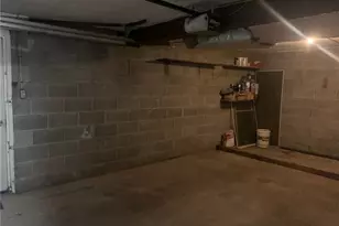 700 Hiland Ave, Coraopolis, PA 15108 - Photo 25