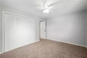 10 Fieldcrest Dr, Robinson Twp, PA 15057 - Photo 29