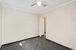 144 E 20th Ave, Munhall, PA 15120 - Photo 19