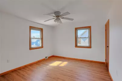 412 Orchard Ave, Ellwood City, PA 16117 - Photo 23