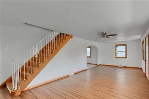 412 Orchard Ave, Ellwood City, PA 16117 - Photo 9