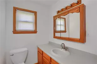 412 Orchard Ave, Ellwood City, PA 16117 - Photo 13