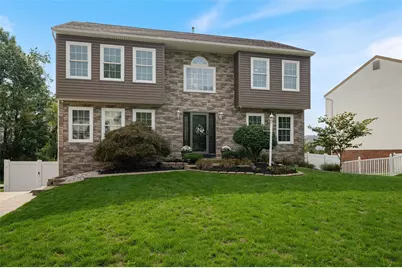 1027 Shawnee Ridge Dr, Indiana Township, PA 15024 - Photo 1