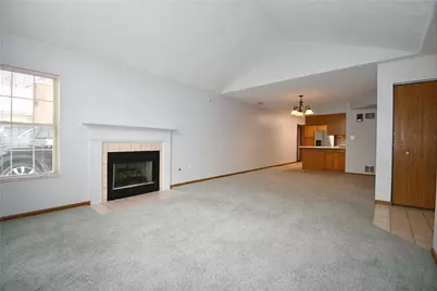 1465 Greenbriar Ct, South Park, PA 15129 - Photo 9