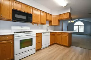 1465 Greenbriar Ct, South Park, PA 15129 - Photo 15