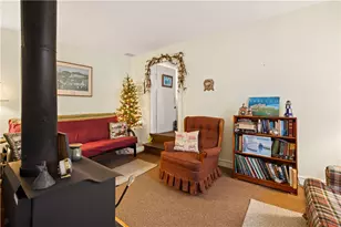 154 Findley St, New Beaver Boro, PA 15553 - Photo 7