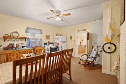 154 Findley St, New Beaver Boro, PA 15553 - Photo 5