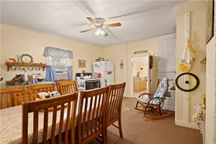 154 Findley St, New Beaver Boro, PA 15553 - Photo 5