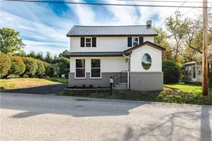 237 Connoquenessing Main St, Connoquenessing Boro, PA 16033 - Photo 1