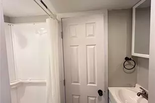 468 Webster Rd, Pittsburgh, PA 15068 - Photo 15