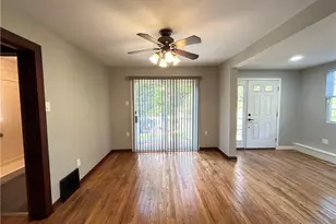 468 Webster Rd, Pittsburgh, PA 15068 - Photo 9