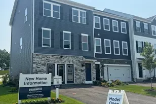 760 Olivia St, Collier Township, PA 15205 - Photo 1