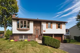 115 Bellford Dr, Cranberry Township, PA 16066 - Photo 1