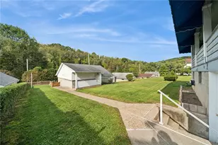 2009 Highland Ave, South Greensburg Boro, PA 15601 - Photo 3