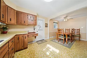 2009 Highland Ave, South Greensburg Boro, PA 15601 - Photo 13