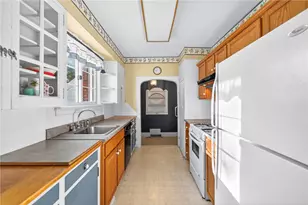 219 Meridian Rd, Twp of But NW, PA 16001 - Photo 9