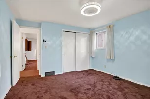 131 Castle Dr, Pittsburgh, PA 15235 - Photo 15