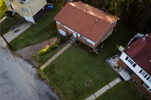 131 Castle Dr, Pittsburgh, PA 15235 - Photo 29