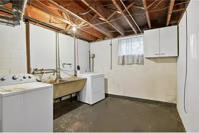 131 Castle Dr, Pittsburgh, PA 15235 - Photo 25