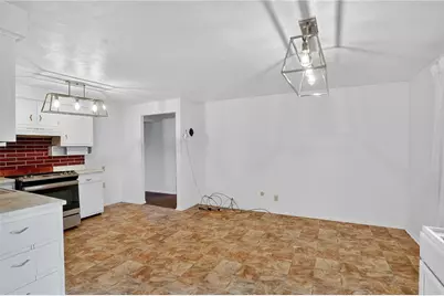 131 Castle Dr, Pittsburgh, PA 15235 - Photo 9