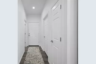 101 Cherokee Dr, Chippewa Township, PA 15010 - Photo 23