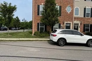 709 Shelley Ln, Pine Township, PA 15090 - Photo 1