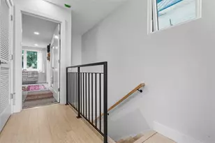 5454 Black St, Pittsburgh, PA 15206 - Photo 17