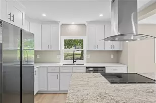 1014 Glencoe Ave, Green Tree, PA 15220 - Photo 5