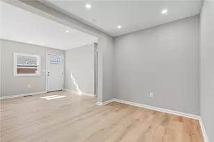 1014 Glencoe Ave, Green Tree, PA 15220 - Photo 11