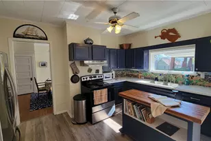 208 E Main St, Stoystown Boro, PA 15563 - Photo 17