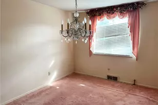 200 Cypress Hill Dr, Pittsburgh, PA 15235 - Photo 5