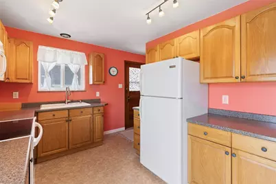 527 Orchard St, Carnegie, PA 15106 - Photo 11