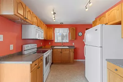 527 Orchard St, Carnegie, PA 15106 - Photo 9