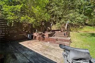 824 Magnus Ln, North Huntingdon, PA 15642 - Photo 29