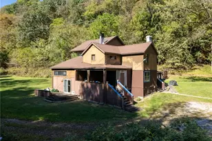 824 Magnus Ln, North Huntingdon, PA 15642 - Photo 1