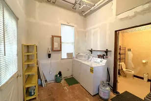 307 Lambert St, Central City Borough, PA 15926 - Photo 13