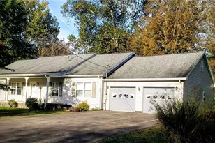 113 Ross Rd, Ligonier Township, PA 15658 - Photo 1