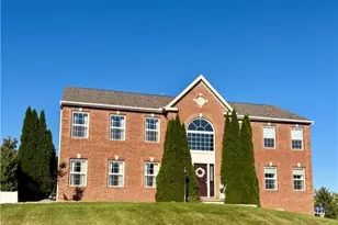 257 Dogwood Cir, Economy, PA 15005 - Photo 1