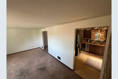 801 Ontario St, Glassport, PA 15045 - Photo 15