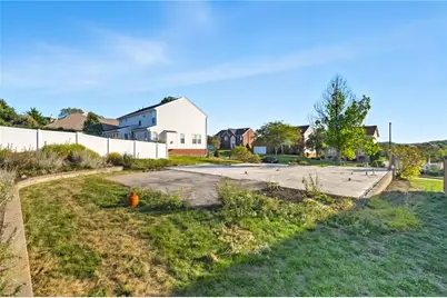 4540 Marina Drive, Pittsburgh, PA 15120 - Photo 7