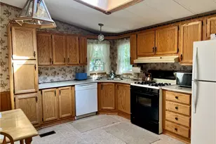 665 Willow Ave, Indiana Boro, PA 15701 - Photo 5