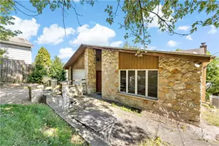 526 State Route 885, Jefferson Hills, PA 15025 - Photo 23