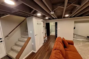 644 Birch St, Jeannette, PA 15644 - Photo 17