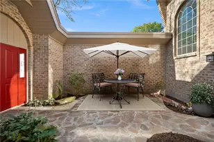 604 Essex Ct, Pittsburgh, PA 15238 - Photo 5