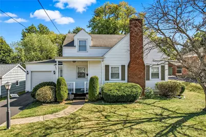 393 S 7th St, Sharpsville, PA 16150 - Photo 1