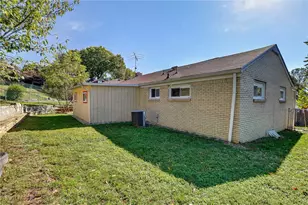 1209 Varner Rd, Pittsburgh, PA 15227 - Photo 39