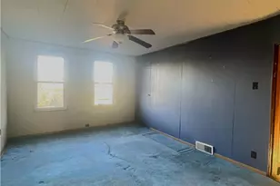 323 Hancock St, Pittsburgh, PA 15219 - Photo 21