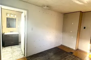 323 Hancock St, Pittsburgh, PA 15219 - Photo 17