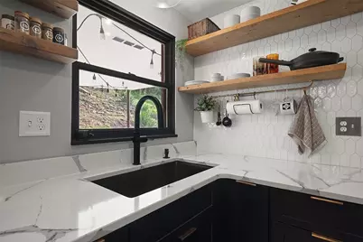 80 Parker Street, Etna, PA 15223 - Photo 9