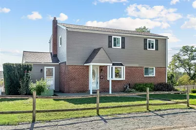 828 Alberta Dr, West Mifflin, PA 15122 - Photo 1